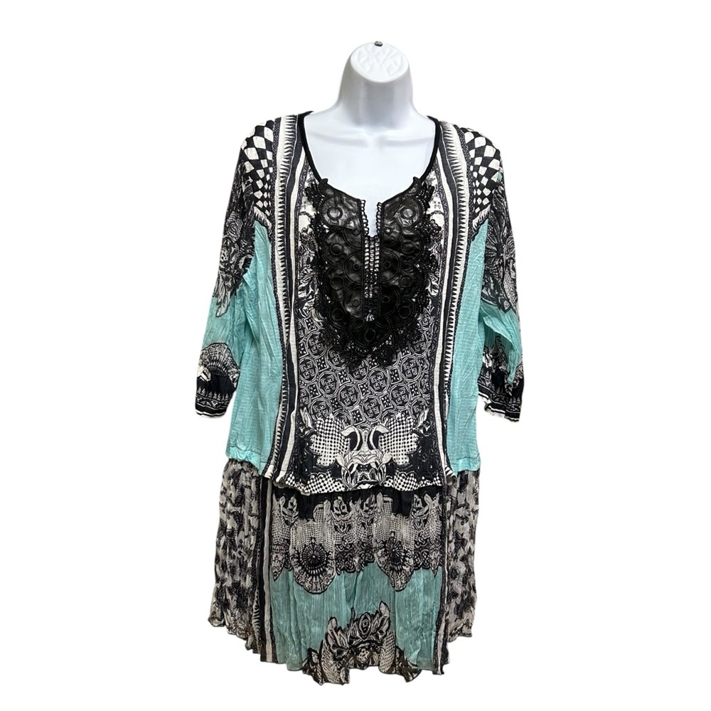 Cativa Aqua Blue Black Lace Crinkled Fabric Tunic Top Size XL